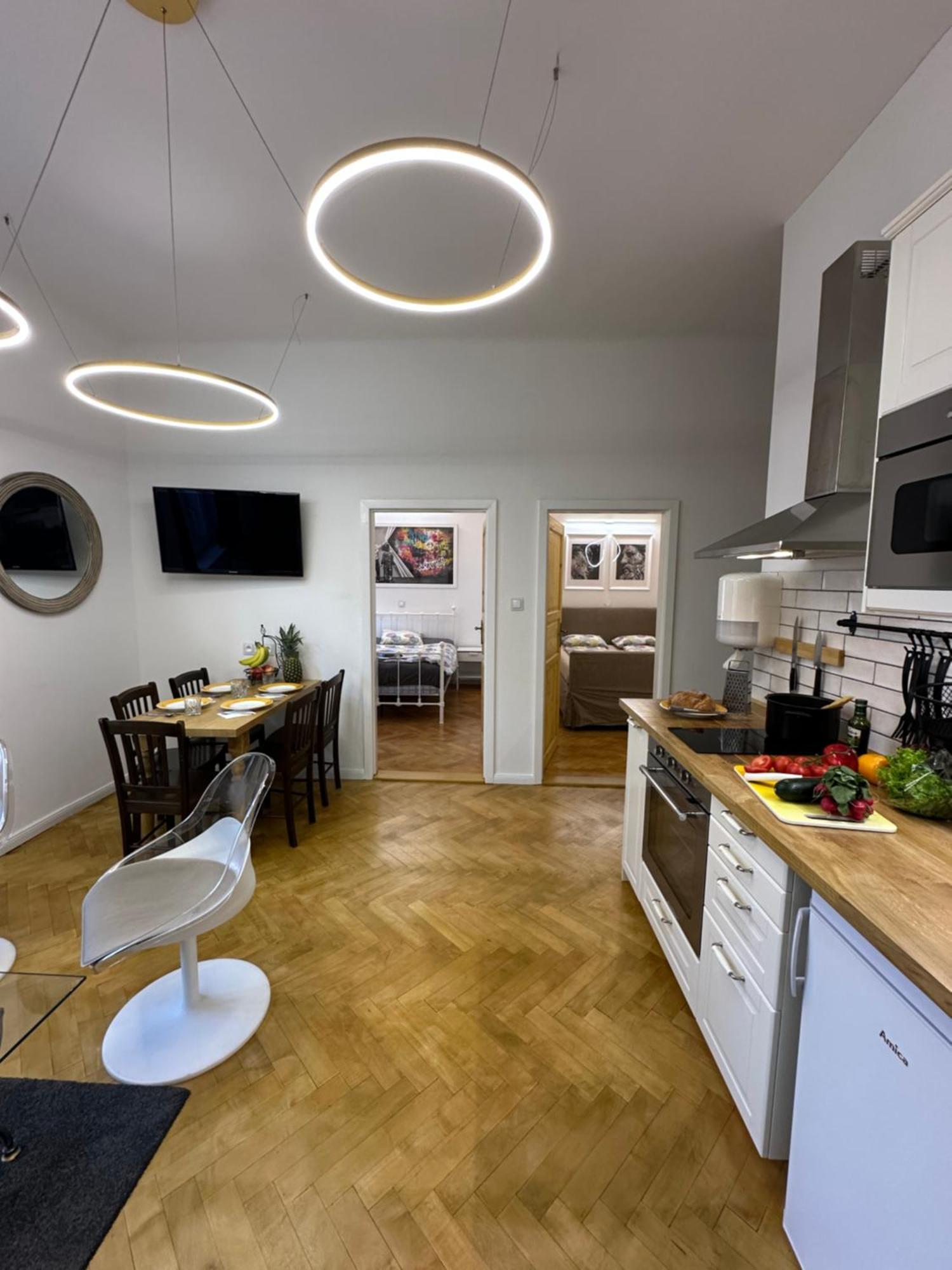 Karlin Oasis 2-Bedroom Apartment Prag Exterior foto